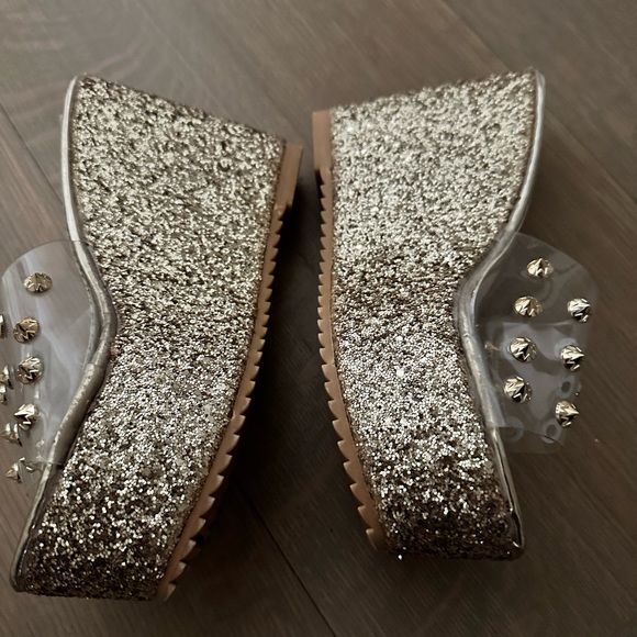 Gold sandal platform - Picture 2 of 2